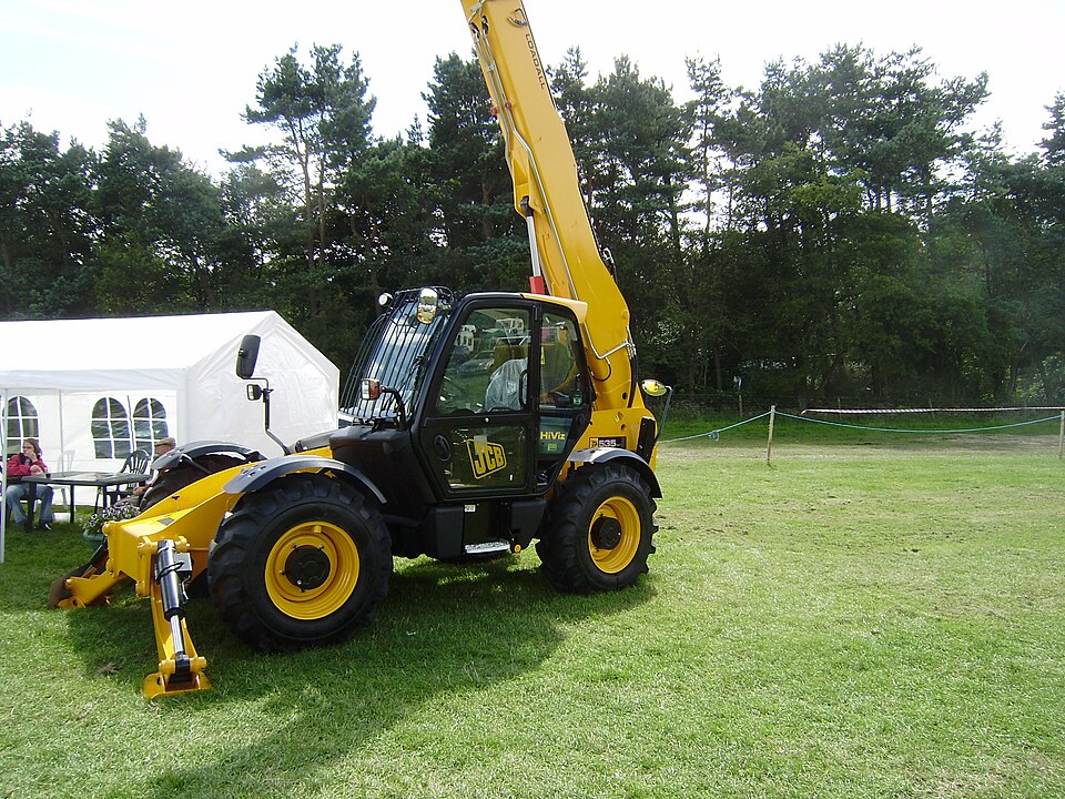 JCB 535-90 HiVis photo 3